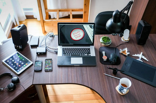 Top-10-Must-Have-Tech-Gadgets-in-2025-for-Home-Transform-Your-Living-Experience APNA SAMAN